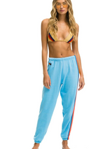 5 stripe sweatpant sky/neon