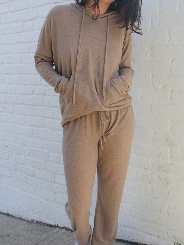 Cozy in Camel Loungeset SWEAT CHIC