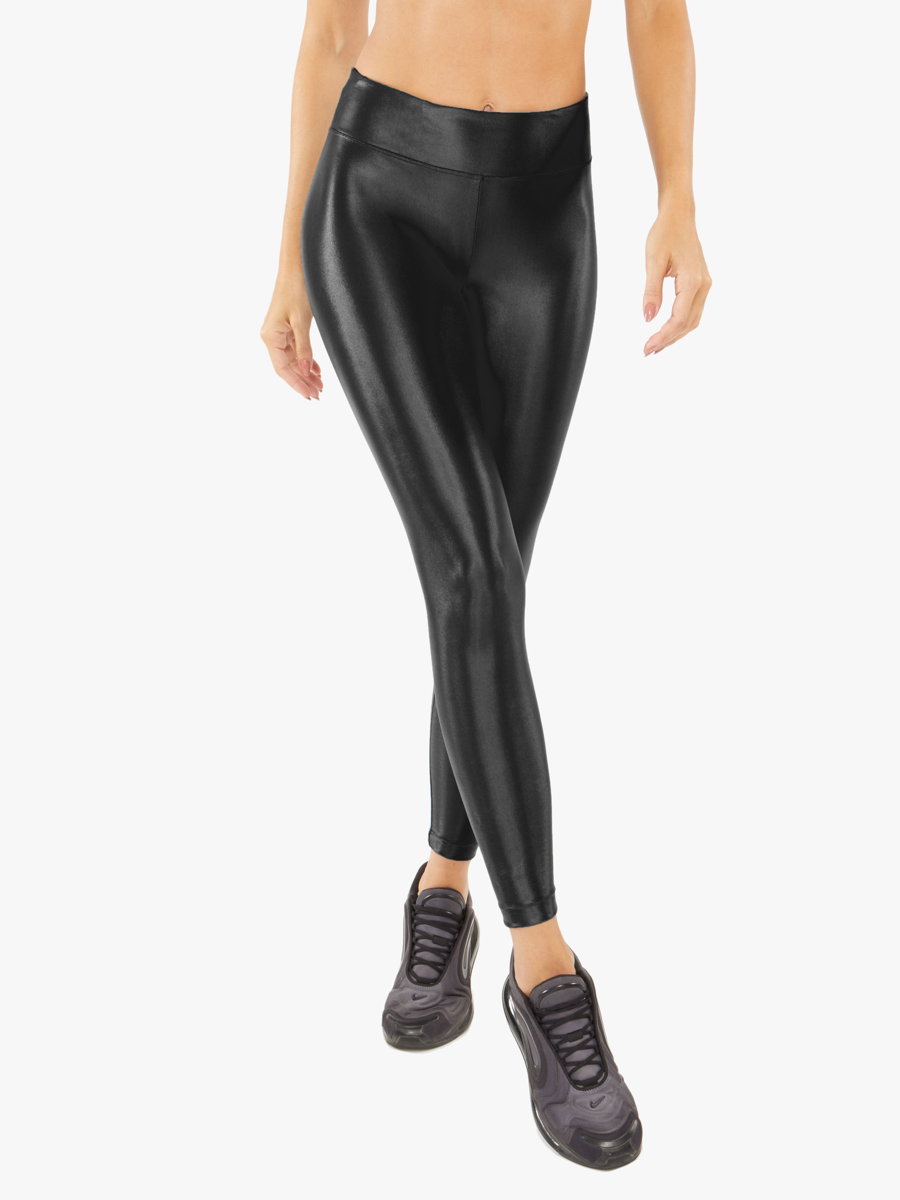 http://sweatchic.ca/cdn/shop/products/shine-high-rise-legging-black-FR_bottom.jpg?v=1603762463